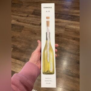 Corkcicle AIR Wine Chiller Aerator NIB